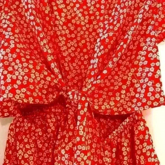 New without tags. Princess Polly Virgo Tie Front Romper. Size 6 - Picture 3 of 6